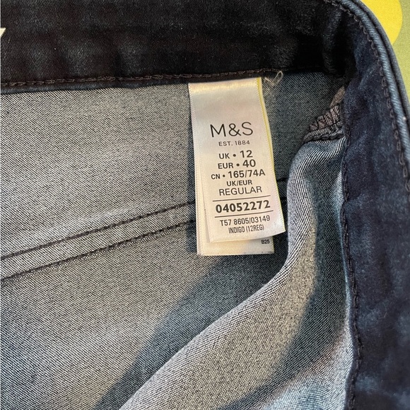 Marks & Spencer super skinny jeans - Picture 3 of 3
